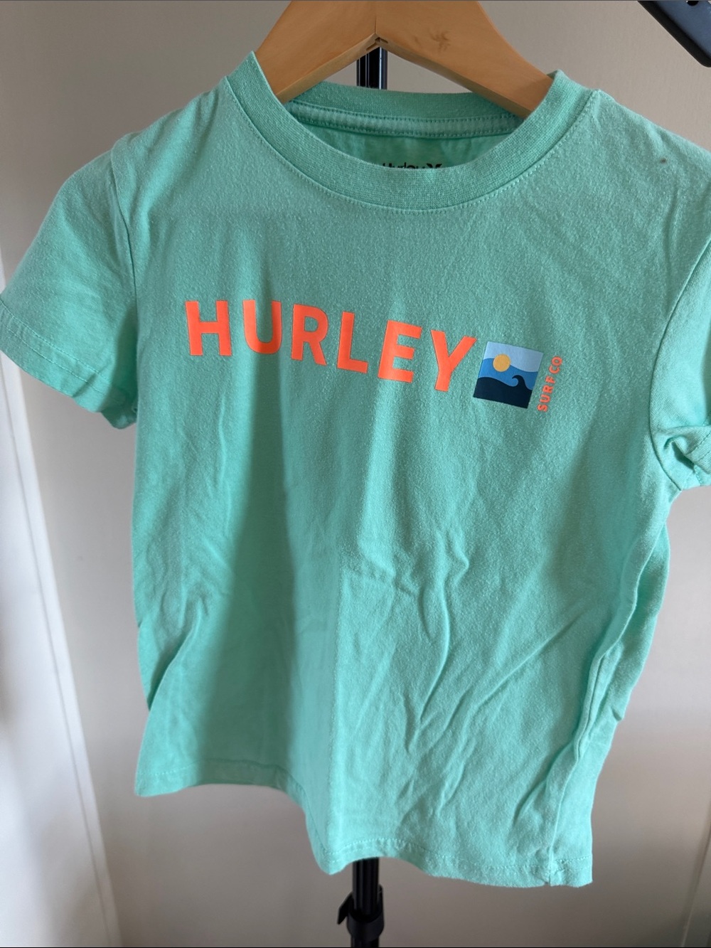 Hurley Boys Size Medium 5-6 Mint Green Surf Co Graphic T-Shirt